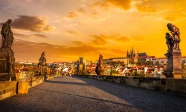 Orta Avrupa'nın Altın Üçgeni Cesky Krumlov & Bratislava & Pandorf Outlet Turları Dahil - Ajet Havayolları İle - 7 Gece 8 Gün