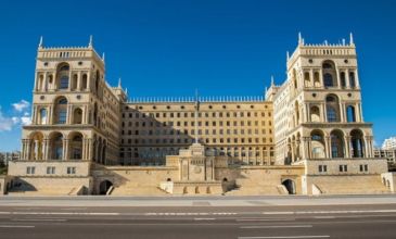 Ateşin ve Tarihin Şehri Bakü Turu - Ajet Havayolları İle - Kurban Bayramı Özel - 4 Gece 5 Gün