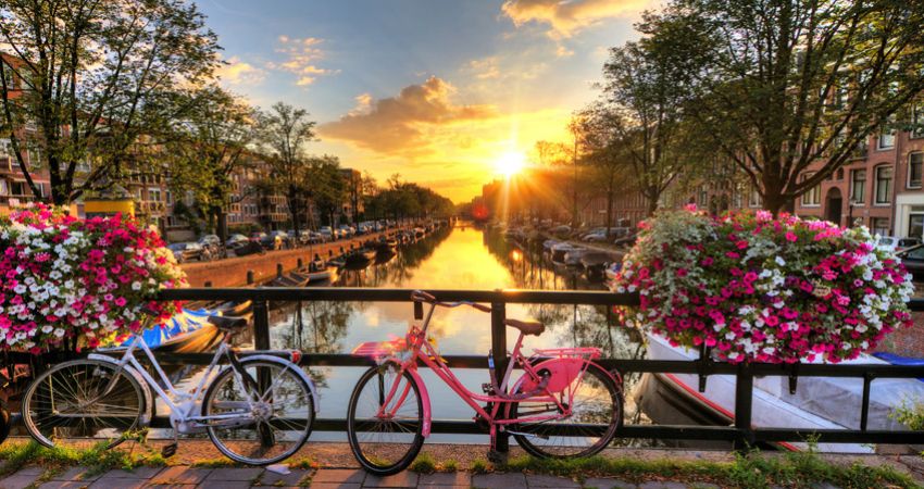 Amsterdam Turu - Türk Havayolları İle - 3 Gece 4 Gün