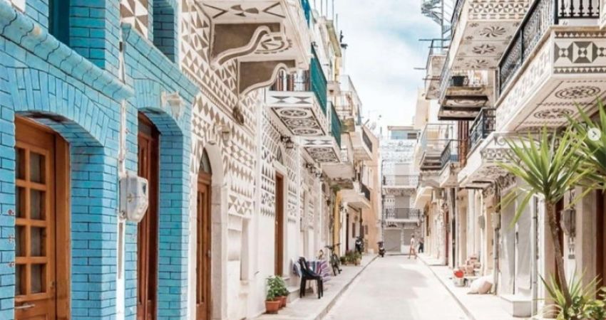 Çeşme Hareketli Sakız Adası Turu -  Feribot İle  - 2 Gece 3 Gün - Türkçe Rehberli