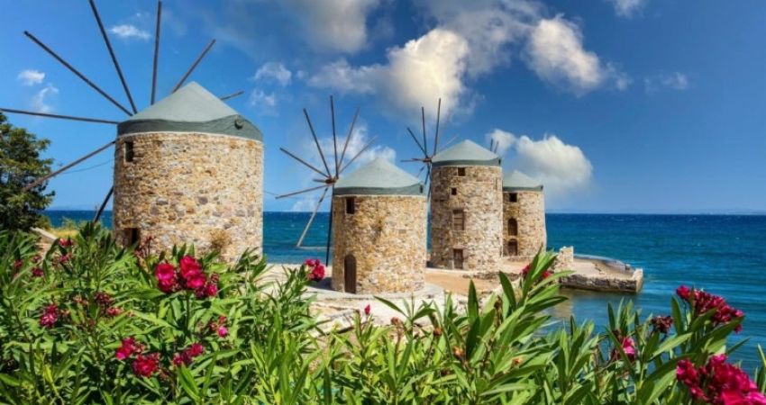 Çeşme Hareketli Sakız Adası Turu -  Feribot İle  - 2 Gece 3 Gün - Türkçe Rehberli